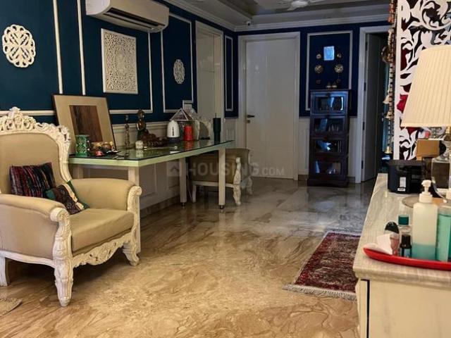 4 BHK Independent Builder Floor in Saket for resale New Delhi. The reference number is 20769887