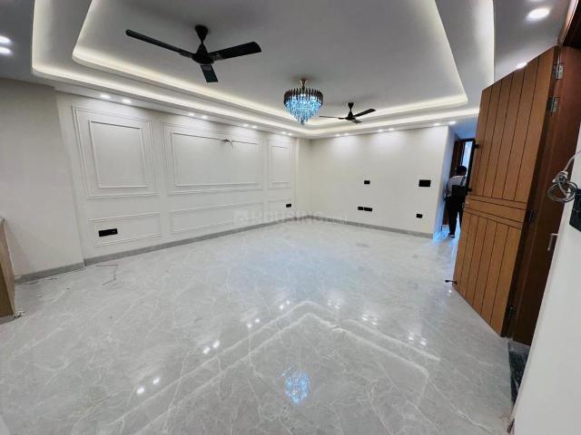 4 BHK Independent Builder Floor in Said Ul Ajaib for resale New Delhi. The reference number is 19460413