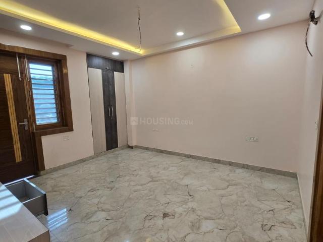 4 BHK Independent Builder Floor in Sanjay Nagar for resale Ghaziabad. The reference number is 21122606
