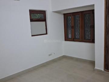 4 BHK Independent Builder Floor in Sarita Vihar for rent New Delhi. The reference number is 19742658