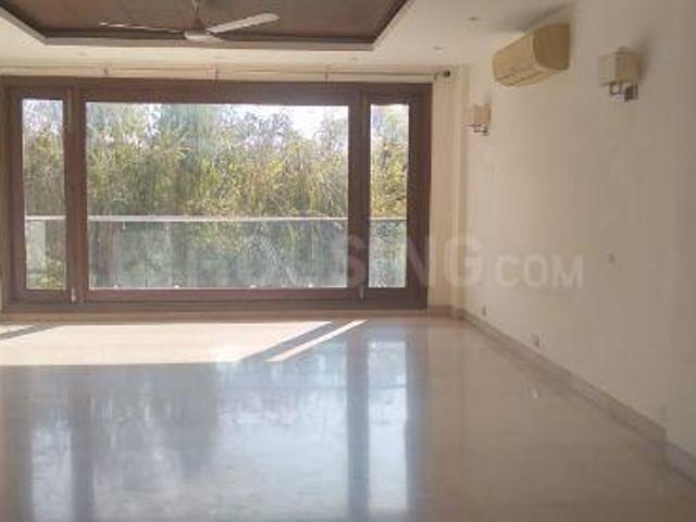 4 BHK Independent Builder Floor in Sarvodaya Enclave for rent New Delhi. The reference number is 5964519