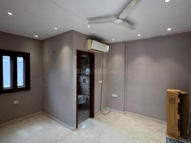 4 BHK Independent Builder Floor in Sarvodaya Enclave for resale New Delhi. The reference number is 20665173