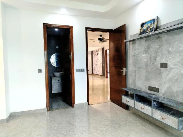 4 BHK Independent Builder Floor in Sector 43 for rent Gurgaon. The reference number is 20664192