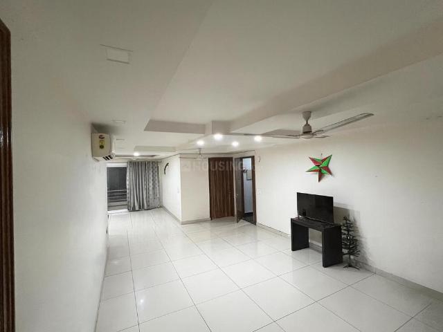 4 BHK Independent Builder Floor in Sector 43 for rent Gurgaon. The reference number is 20765985