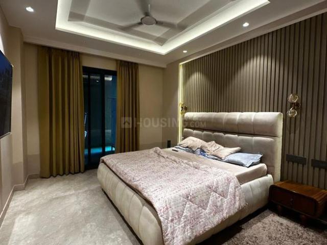 4 BHK Independent Builder Floor in Sector 43 for rent Gurgaon. The reference number is 20900118
