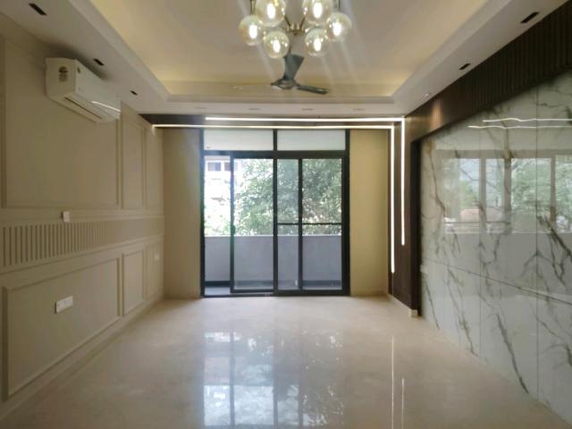 4 BHK Independent Builder Floor in Sushant Lok Phase 1 for resale Gurgaon. The reference number is 19833791