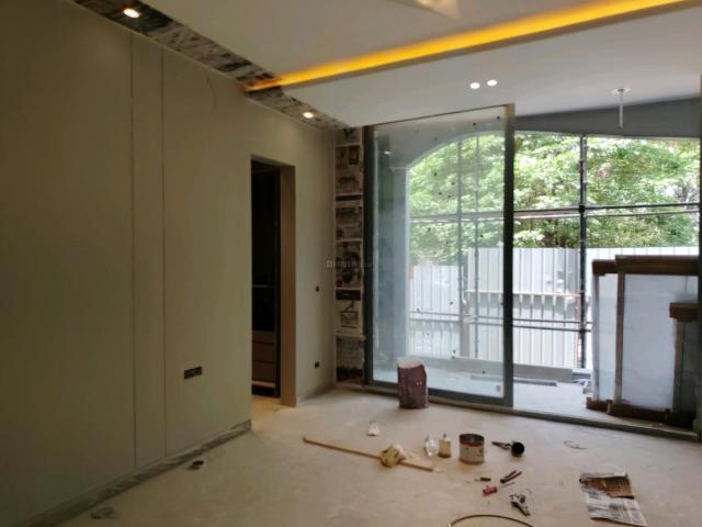 4 BHK Independent Builder Floor in Sector 43 for resale Gurgaon. The reference number is 20261076
