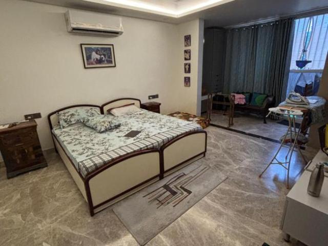 4 BHK Independent Builder Floor in Sector 43 for resale Gurgaon. The reference number is 21123156
