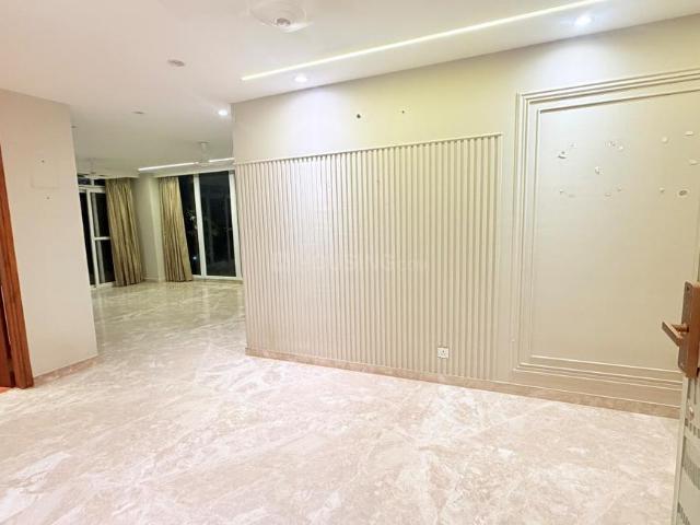 4 BHK Independent Builder Floor in Sector 47 for rent Gurgaon. The reference number is 21095029