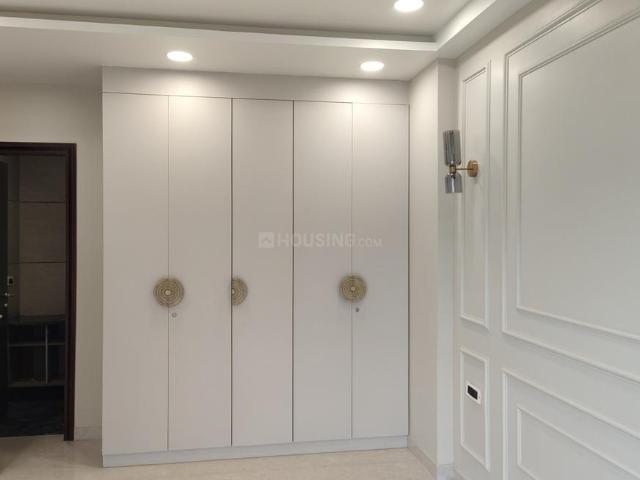 4 BHK Independent Builder Floor in Sector 45 for resale Gurgaon. The reference number is 19915627