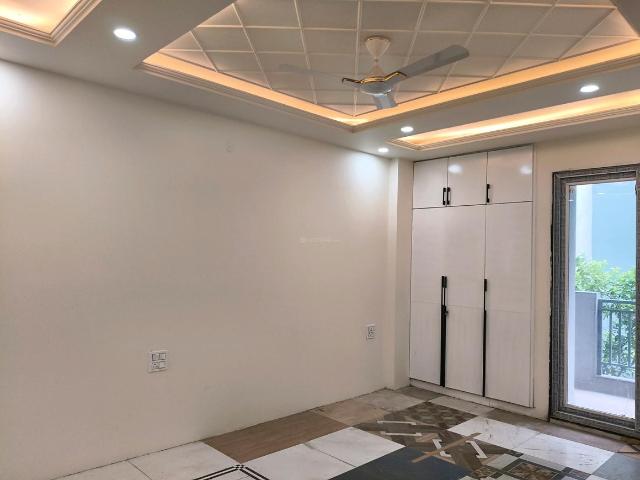 4 BHK Independent Builder Floor in Sector 45 for resale Gurgaon. The reference number is 20571385