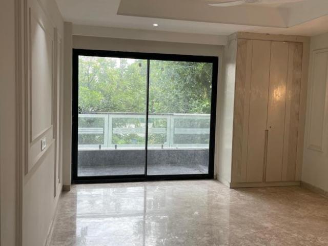 4 BHK Independent Builder Floor in Sector 45 for resale Gurgaon. The reference number is 20686663