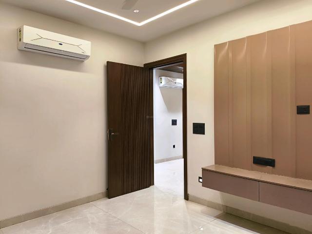 4 BHK Independent Builder Floor in Sector 46 for resale Gurgaon. The reference number is 20014451