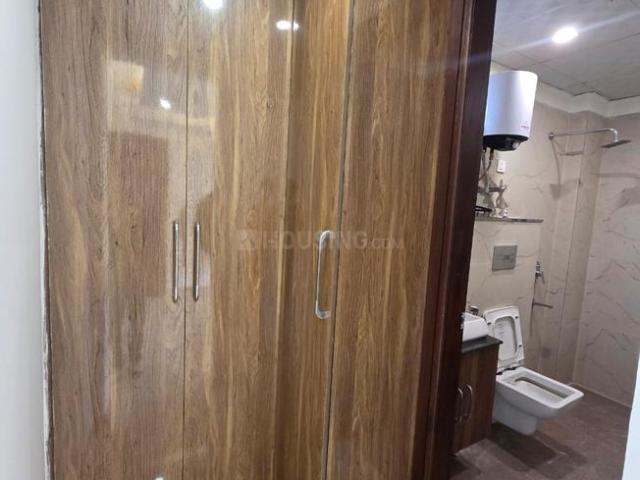 4 BHK Independent Builder Floor in Sector 48 for resale Gurgaon. The reference number is 19790911