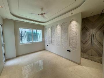 4 BHK Independent Builder Floor in Sector 48 for resale Gurgaon. The reference number is 20055996