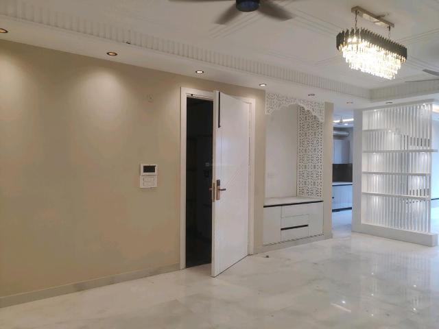 4 BHK Independent Builder Floor in Sector 49 for resale Faridabad. The reference number is 20114986