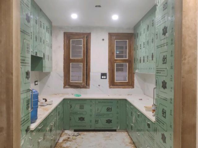 4 BHK Independent Builder Floor in Sector 49 for resale Faridabad. The reference number is 21003365