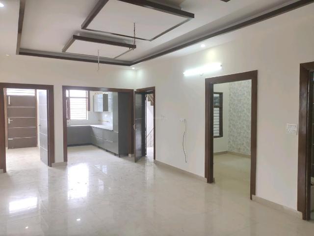4 BHK Independent Builder Floor in Sector 49 for resale Faridabad. The reference number is 21177069