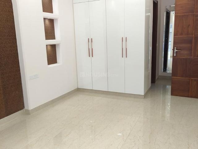 4 BHK Independent Builder Floor in Sector 49 for resale Gurgaon. The reference number is 19624297