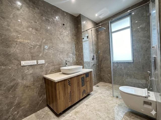 4 BHK Independent Builder Floor in Sector 49 for resale Gurgaon. The reference number is 20467254