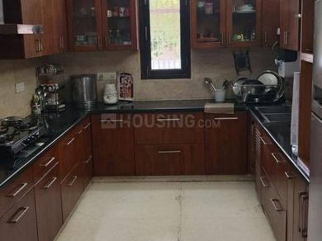 4 BHK Independent Builder Floor in Sector 51 for rent Noida. The reference number is 18320993