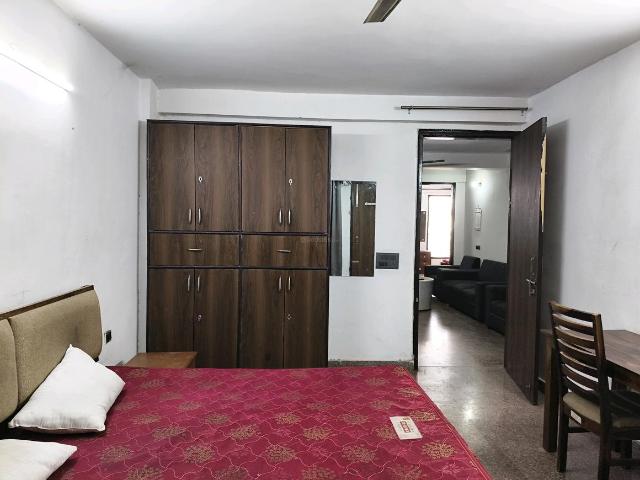 4 BHK Independent Builder Floor in Sector 52 for rent Gurgaon. The reference number is 20138272
