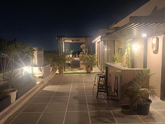 4 BHK Independent Builder Floor in Sector 52 for rent Gurgaon. The reference number is 21014869