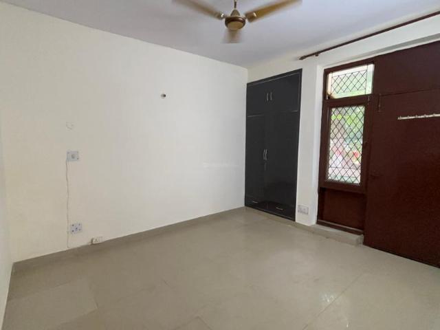 4 BHK Independent Builder Floor in Sector 52 for rent Gurgaon. The reference number is 21327492