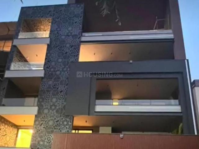 4 BHK Independent Builder Floor in Sector 52 for resale Gurgaon. The reference number is 15847475
