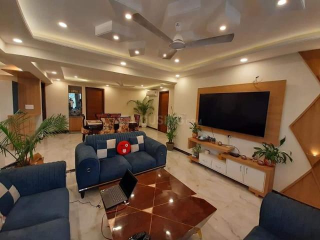 4 BHK Independent Builder Floor in Sector 52 for resale Gurgaon. The reference number is 18224773
