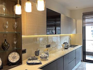 4 BHK Independent Builder Floor in Sector 52 for resale Gurgaon. The reference number is 19190960