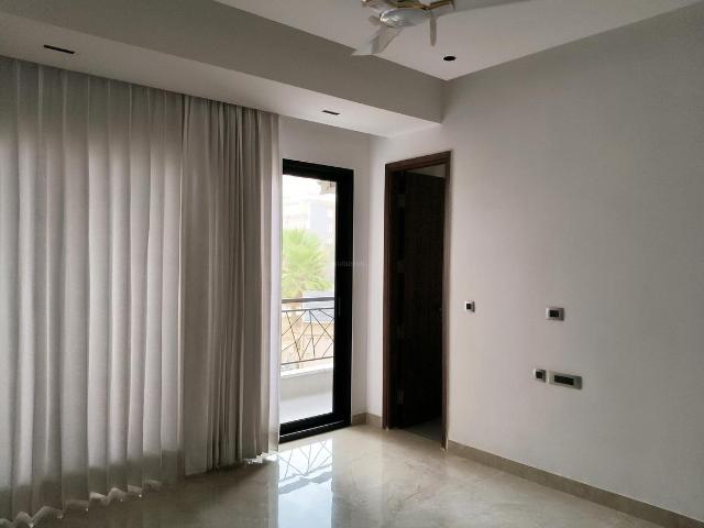 4 BHK Independent Builder Floor in Sector 52 for resale Gurgaon. The reference number is 19380759
