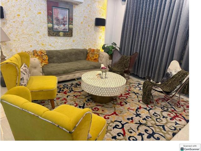 4 BHK Independent Builder Floor in Sector 52 for resale Gurgaon. The reference number is 20688895
