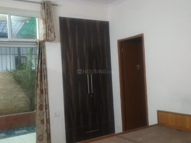 4 BHK Independent Builder Floor in Sector 52 for resale Gurgaon. The reference number is 20131573