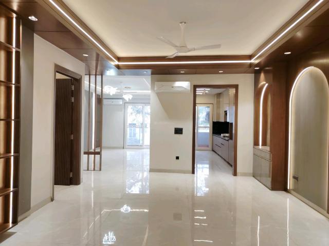 4 BHK Independent Builder Floor in Sector 52A for resale Gurgaon. The reference number is 18192056