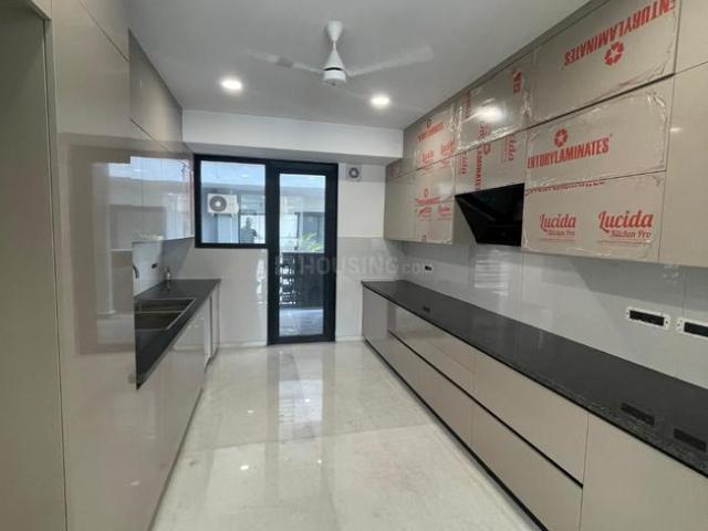 4 BHK Independent Builder Floor in Sector 57 for rent Gurgaon. The reference number is 20953327