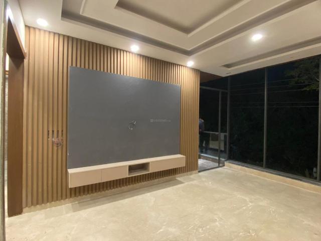 4 BHK Independent Builder Floor in Sector 57 for resale Gurgaon. The reference number is 12266312