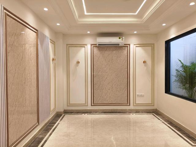 4 BHK Independent Builder Floor in Sector 57 for resale Gurgaon. The reference number is 17674118