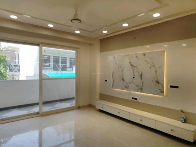 4 BHK Independent Builder Floor in Sector 57 for resale Gurgaon. The reference number is 18243590