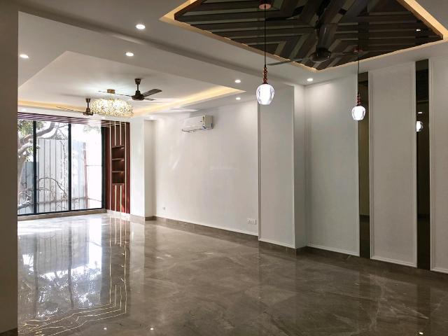 4 BHK Independent Builder Floor in Sector 57 for resale Gurgaon. The reference number is 19204496