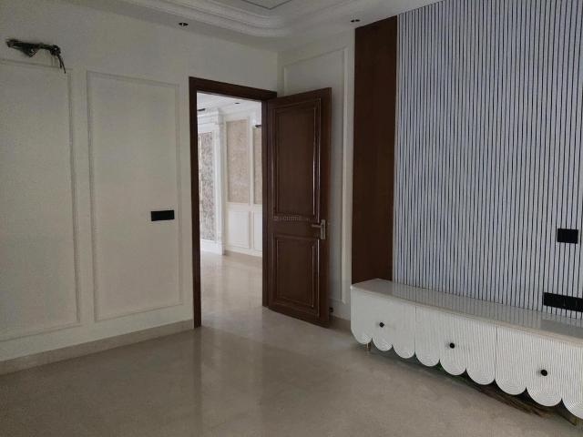 4 BHK Independent Builder Floor in Sector 54 for resale Gurgaon. The reference number is 15396072