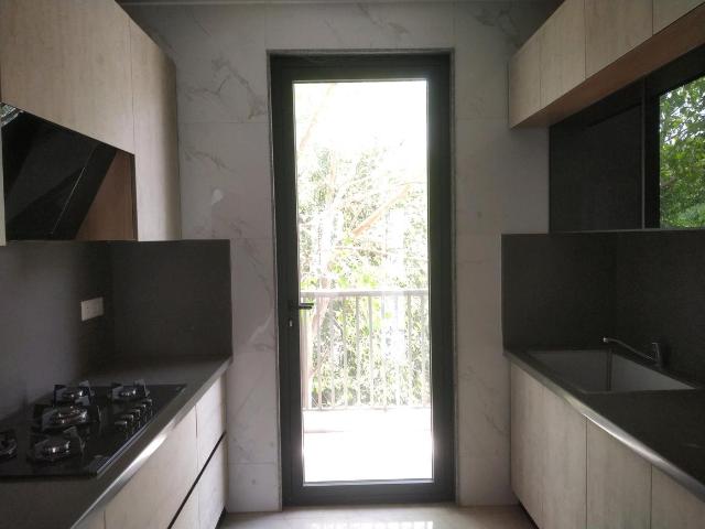 4 BHK Independent Builder Floor in Sector 55 for resale Gurgaon. The reference number is 16933603