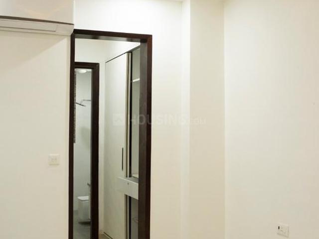 4 BHK Independent Builder Floor in Sector 56 for resale Gurgaon. The reference number is 13631678