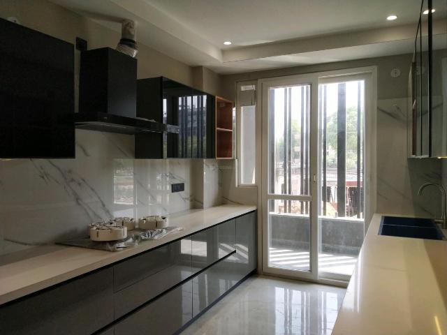 4 BHK Independent Builder Floor in Sector 56 for resale Gurgaon. The reference number is 16932201