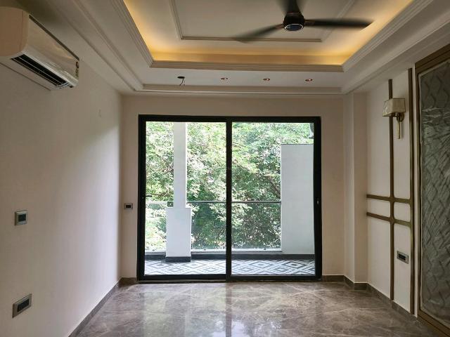 4 BHK Independent Builder Floor in Sector 56 for resale Gurgaon. The reference number is 20824864