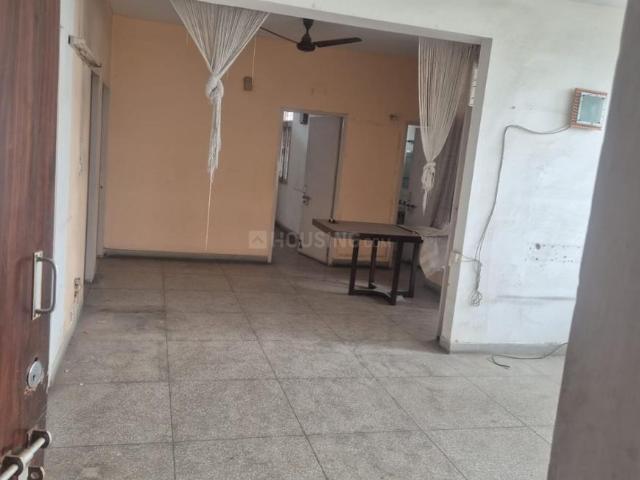 4 BHK Independent Builder Floor in Sector 56 for resale Gurgaon. The reference number is 21165004