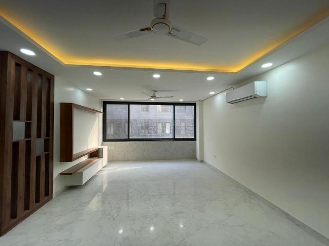 4 BHK Independent Builder Floor in Sector 67 for rent Gurgaon. The reference number is 14521389