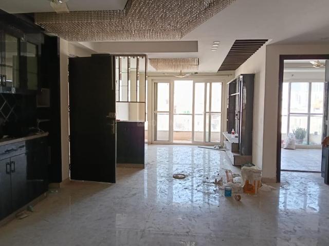 4 BHK Independent Builder Floor in Sector 67 for rent Gurgaon. The reference number is 20216356
