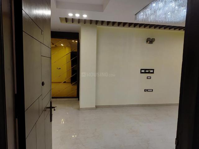 4 BHK Independent Builder Floor in Sector 67 for rent Gurgaon. The reference number is 20585178