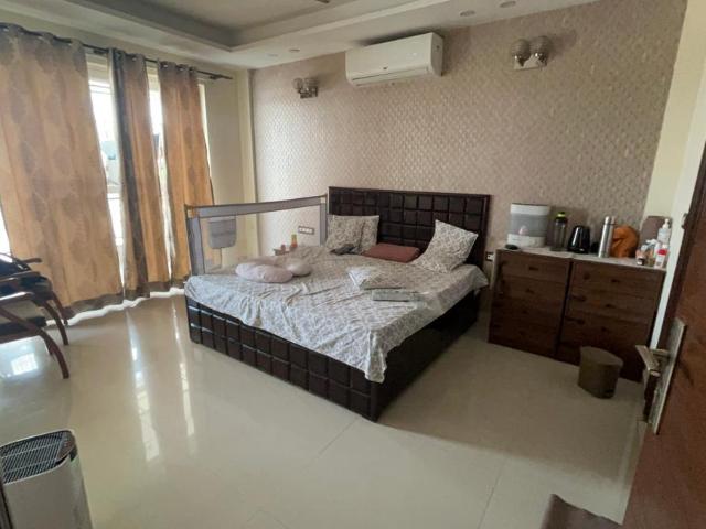 4 BHK Independent Builder Floor in Sector 67 for rent Gurgaon. The reference number is 20676755